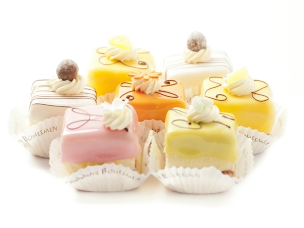 Petit Four